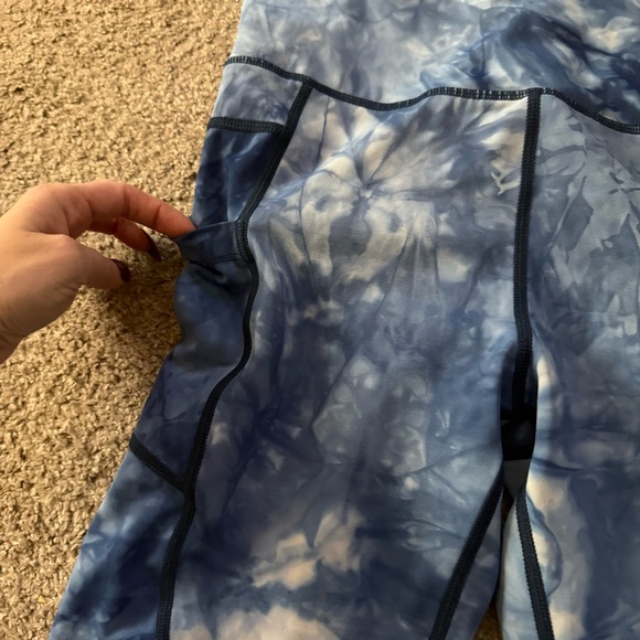 Zyia Active Women's Size 8/10 Tie Dye Cropped Polyester Activewear Leggings - Picture 5 of 9